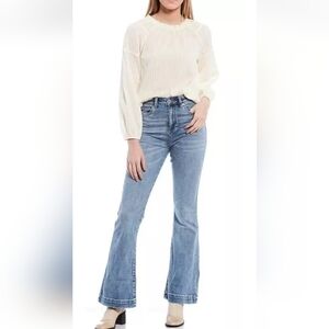 Chelsea and Violet New with Tags Women's Toasted Ivory Peasant Top Size Small